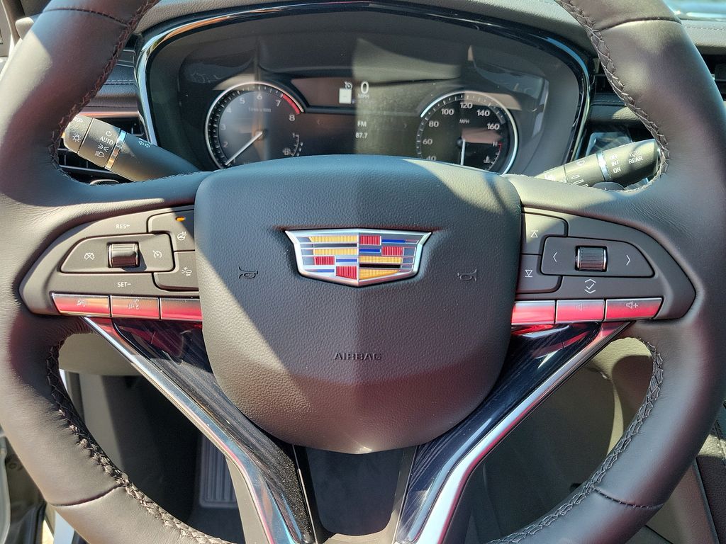 2025 Cadillac XT6 Premium Luxury 14