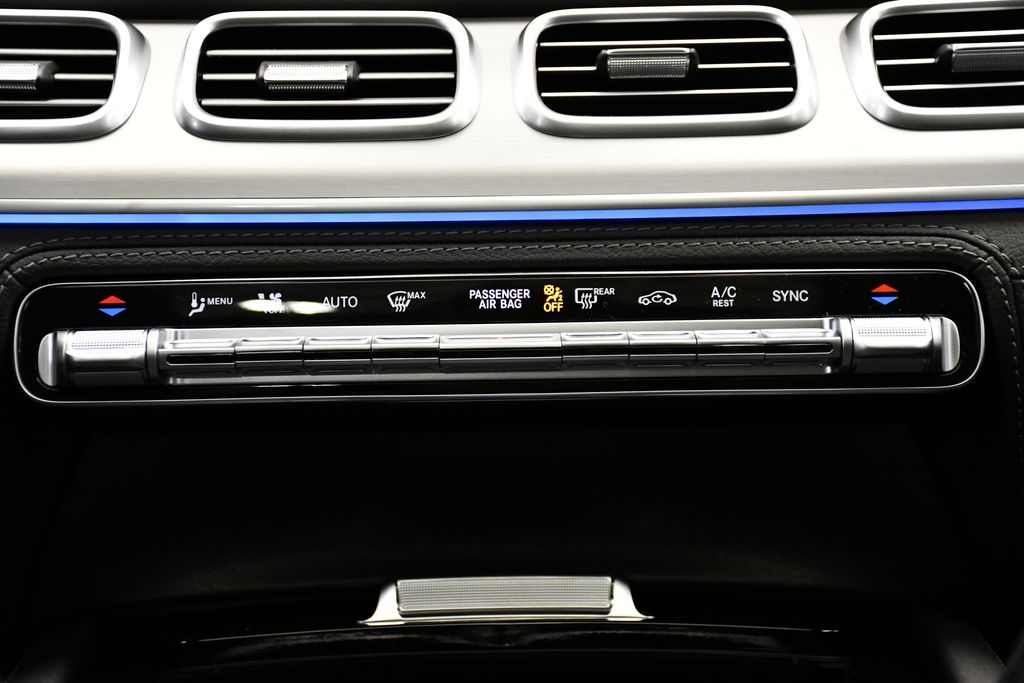 Thumbnail: 2025 Mercedes-Benz GLE - 29