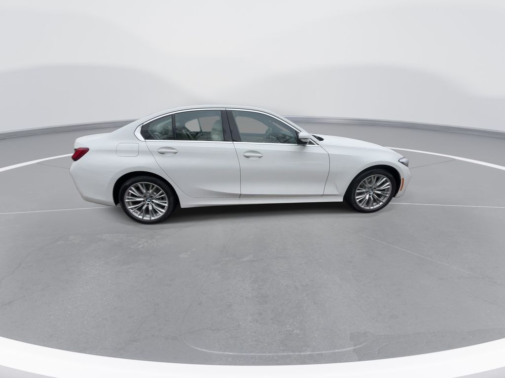 2024 BMW 3 Series 330i xDrive 9