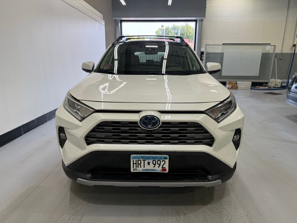 Thumbnail: 2019 Toyota RAV4 - 7