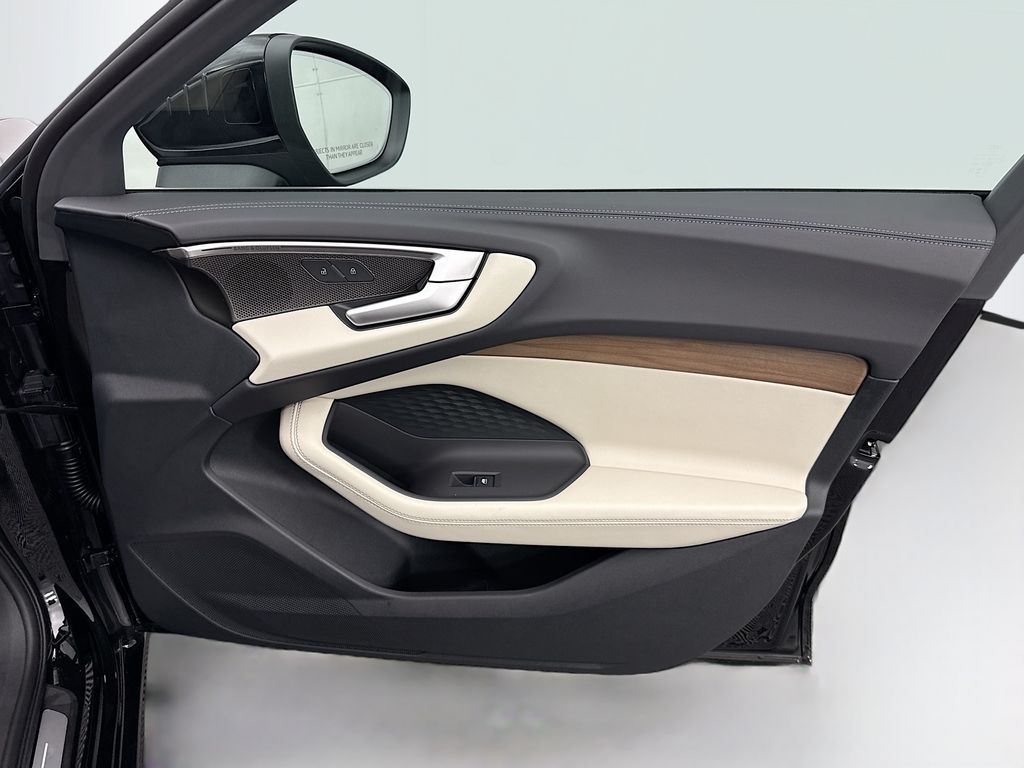 Thumbnail: 2025 Audi A5 - 24