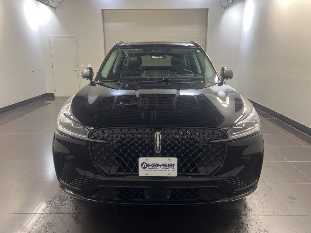 2026 Lincoln Aviator Reserve AWD's photo