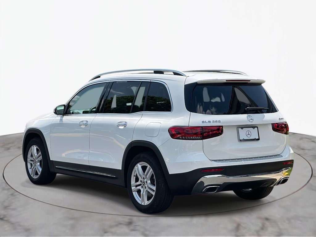 2021 Mercedes-Benz GLB 250 6