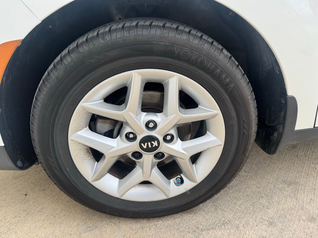 Used Car 2020 Kia Soul  S For Sale Under $12,000 In Georgetown, Texas