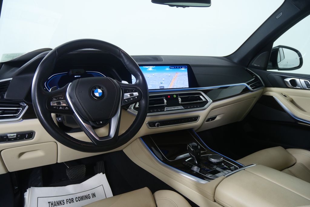 Thumbnail: 2021 BMW X5 - 18