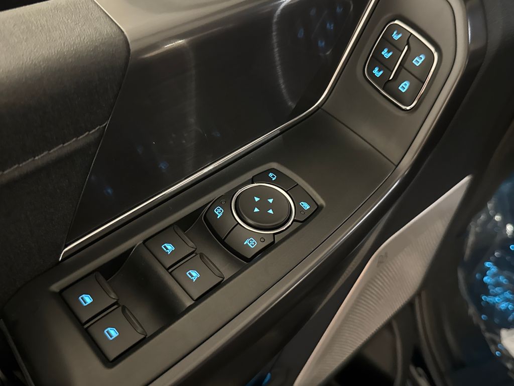 New 2026 Blue Ford Lariat image 23