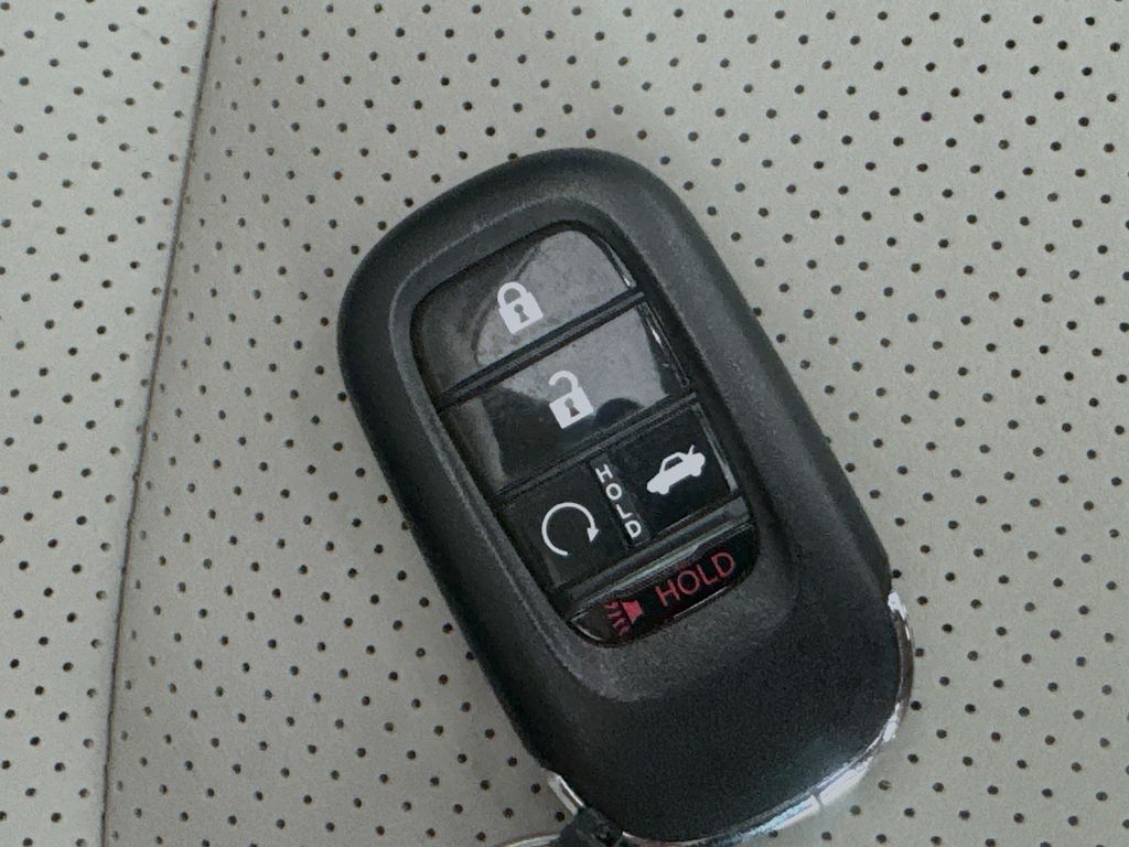 Used Car 2025 Honda Accord Hybrid  Ex-l For Sale Under $35,000 In Austin, Texas