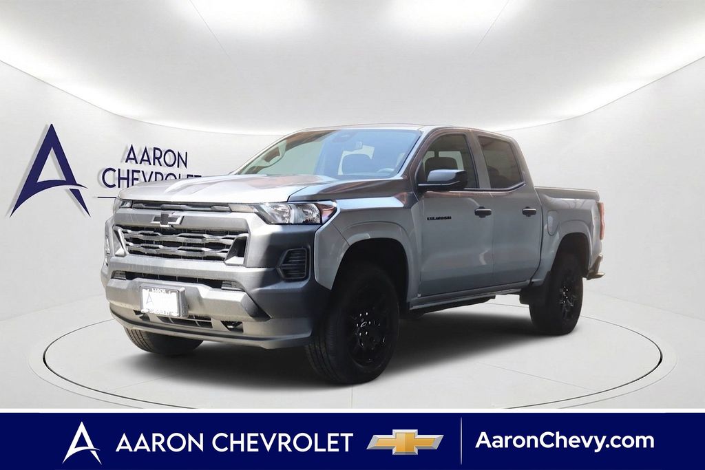 Sterling Gray Metallic 2026 Chevrolet Colorado Pickup Truck Four-Wheel Drive 8-Speed Automatic