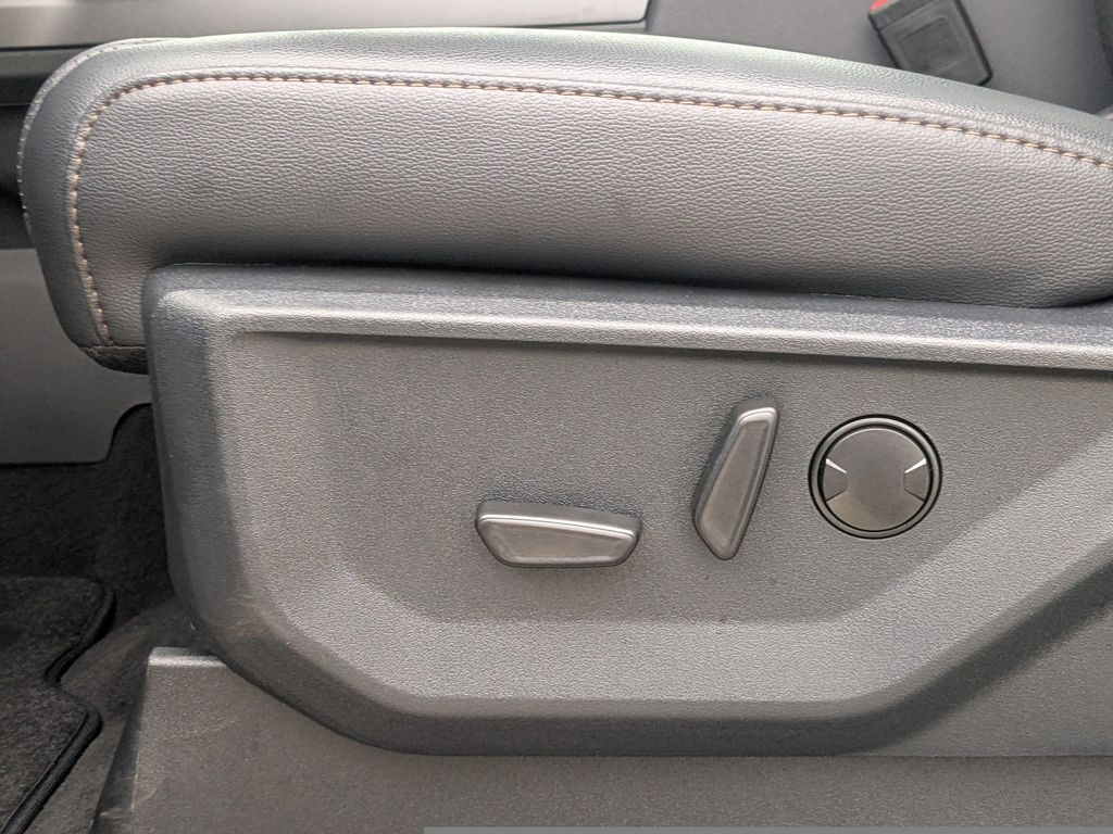 2025 Ford F-250 Super Duty Lariat