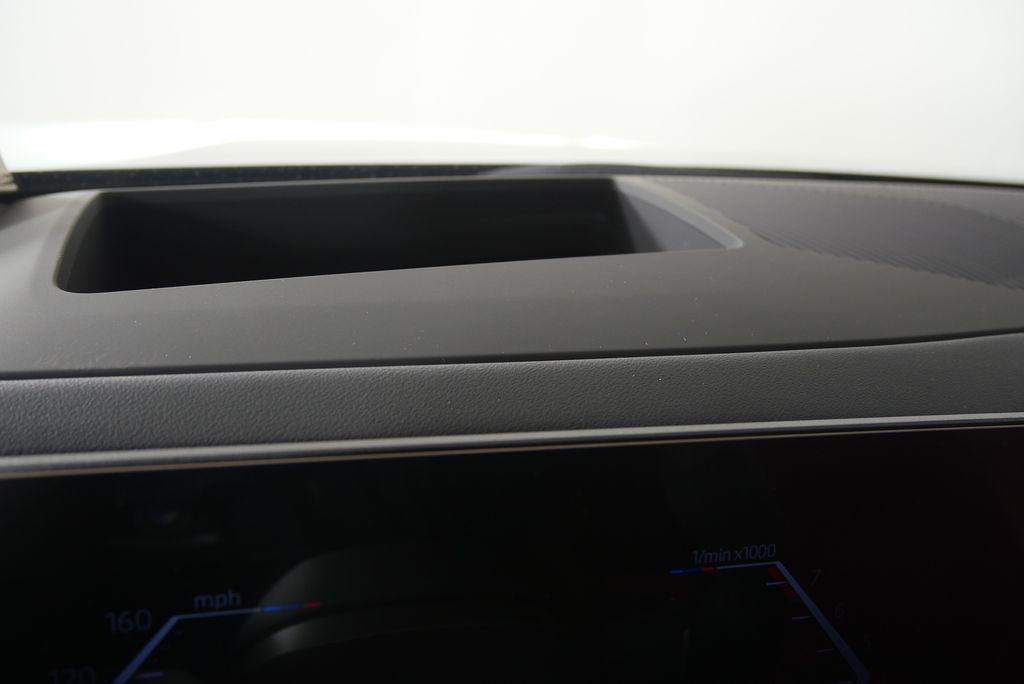 Thumbnail: 2026 BMW 5 Series - 22