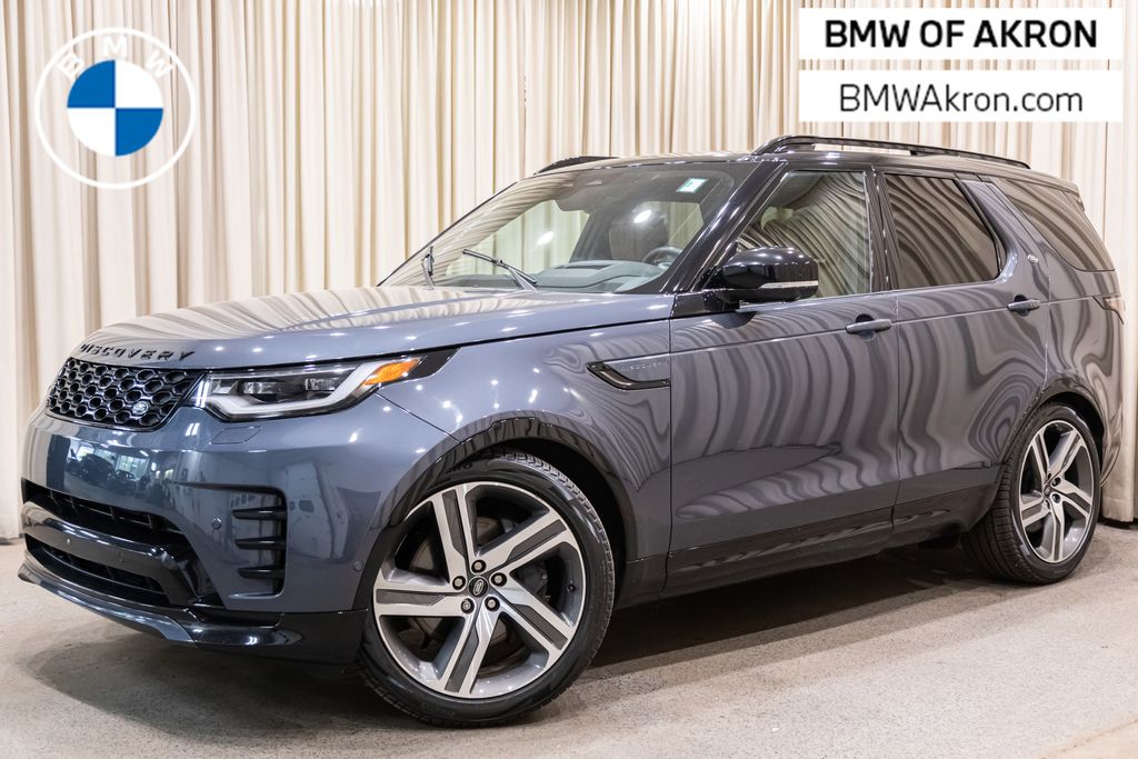 Varesine Blue Metallic 2024 Land Rover Discovery SUV / Crossover All-Wheel Drive 8-Speed Automatic