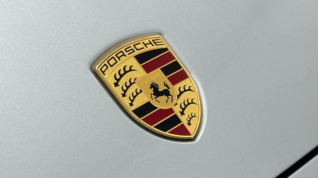 2023 Porsche   13