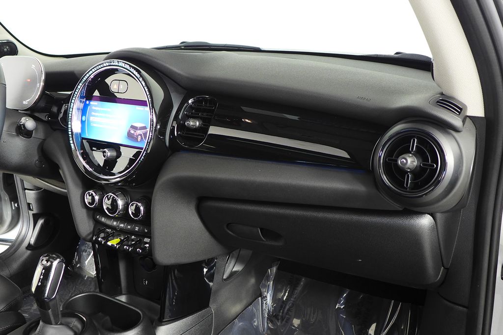 Thumbnail: 2024 MINI Cooper - 14