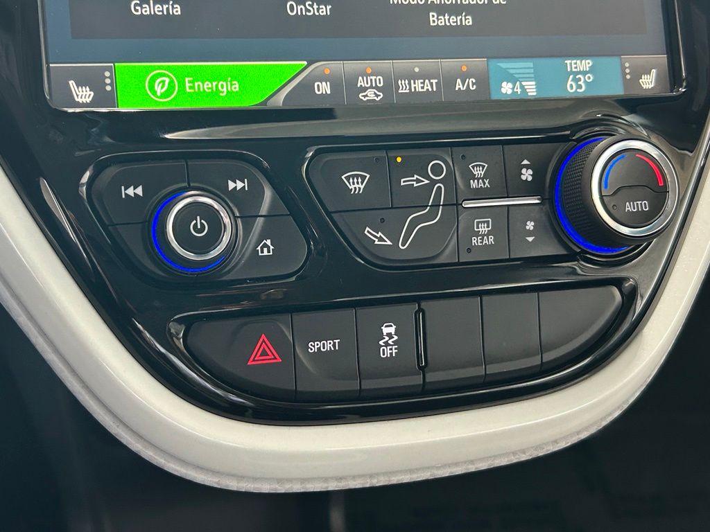 Used 2020 Summit White Chevrolet LT image 24