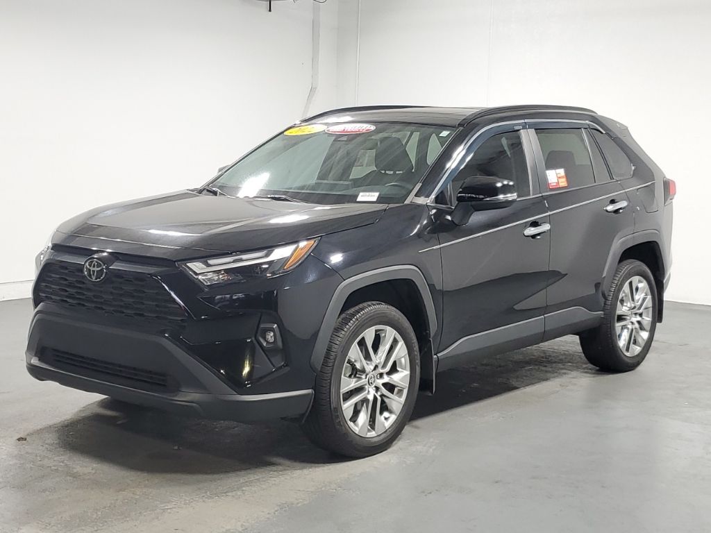 2022 Toyota RAV4 XLE Premium -
                Duluth, GA