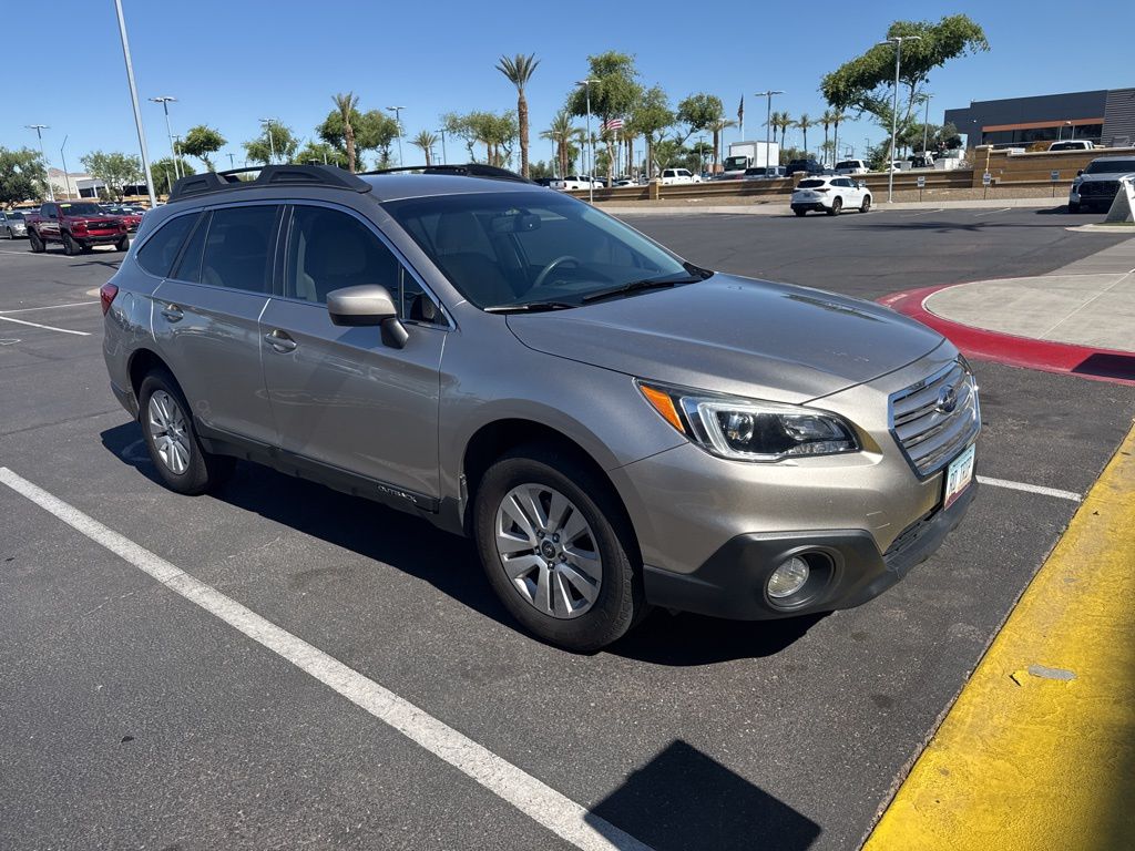 2015 Subaru Outback Premium 15