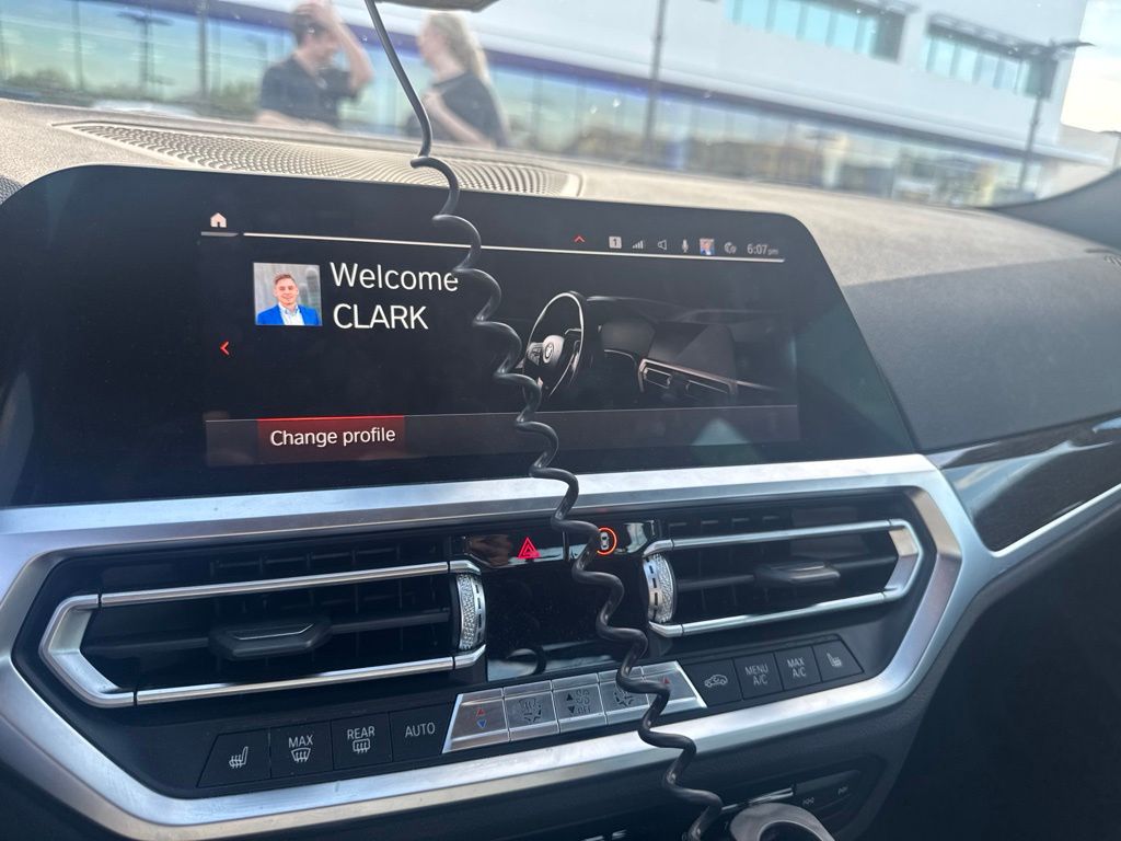 Thumbnail: 2020 BMW 3 Series - 10