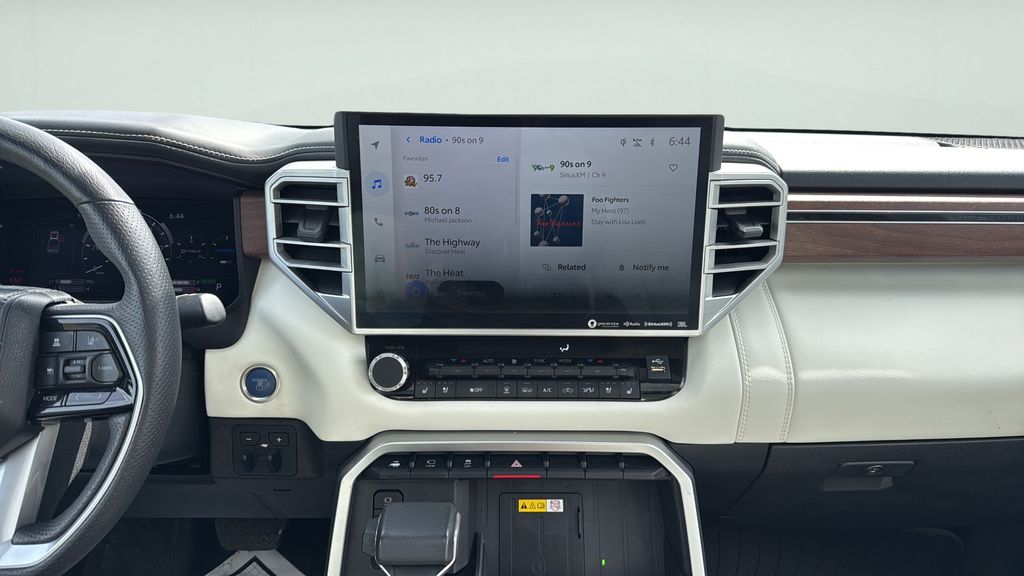 2023 Toyota Tundra Hybrid