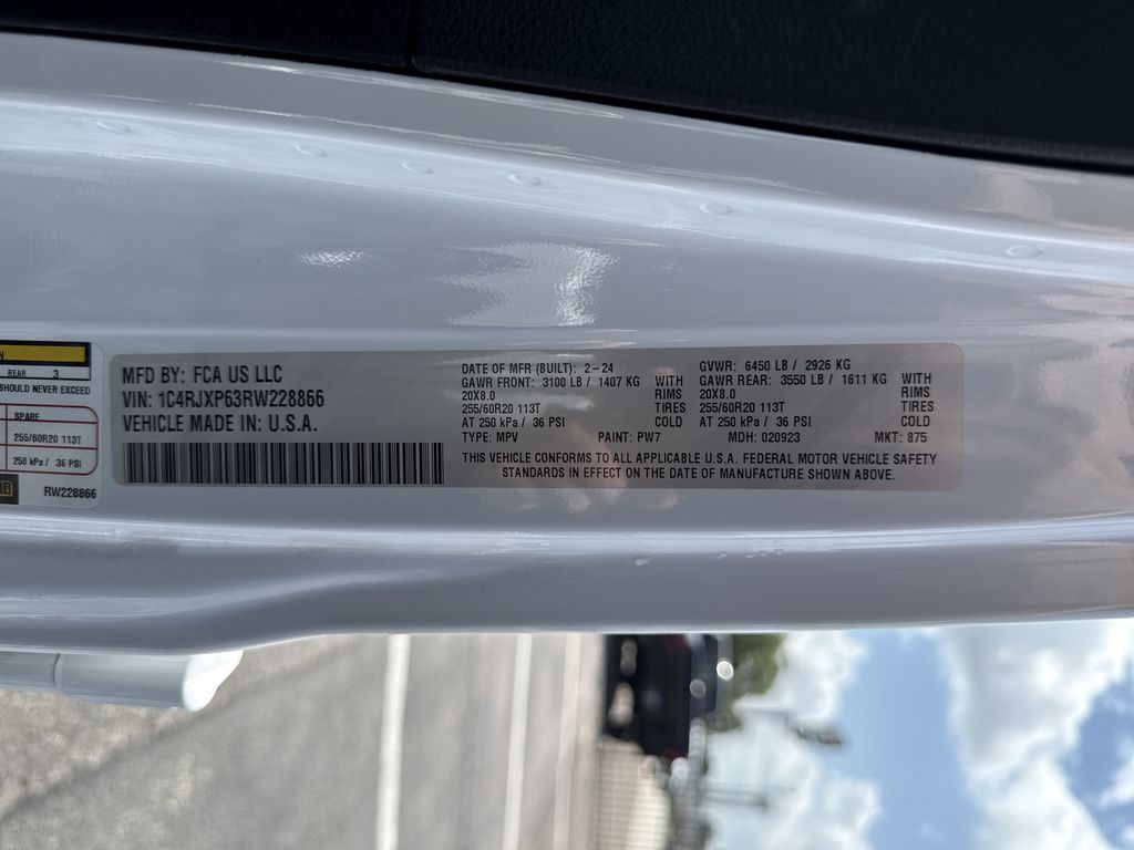 2024 Jeep Wrangler Sahara 4xe White at River Oaks CDJR