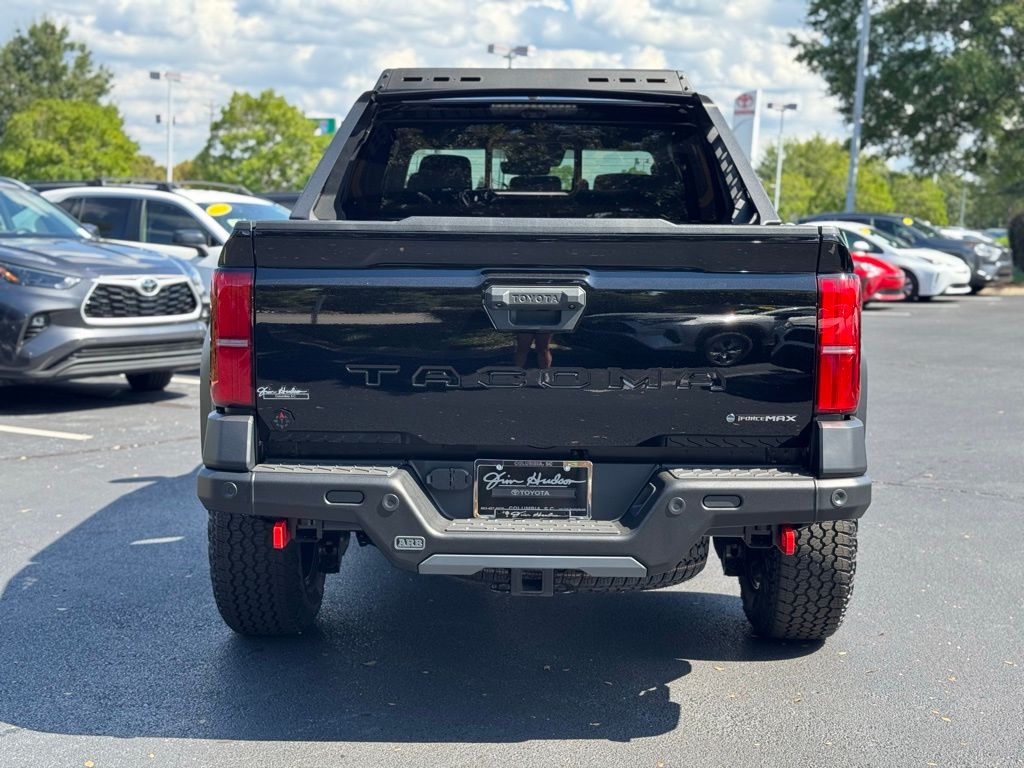 2025 Toyota Tacoma Trailhunter Double Cab photo 9