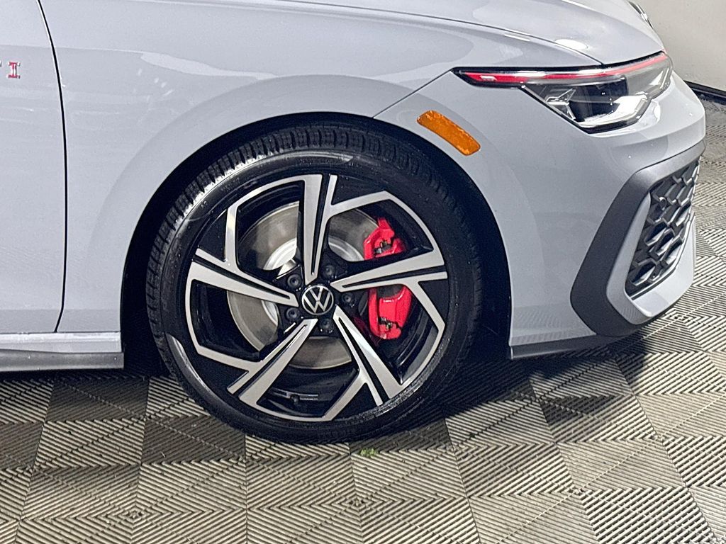 2025 Volkswagen Golf GTI 2.0T SE