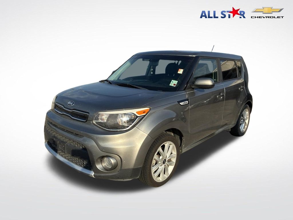 Titanium Gray 2017 Kia Soul Wagon Front-Wheel Drive 6-Speed Automatic