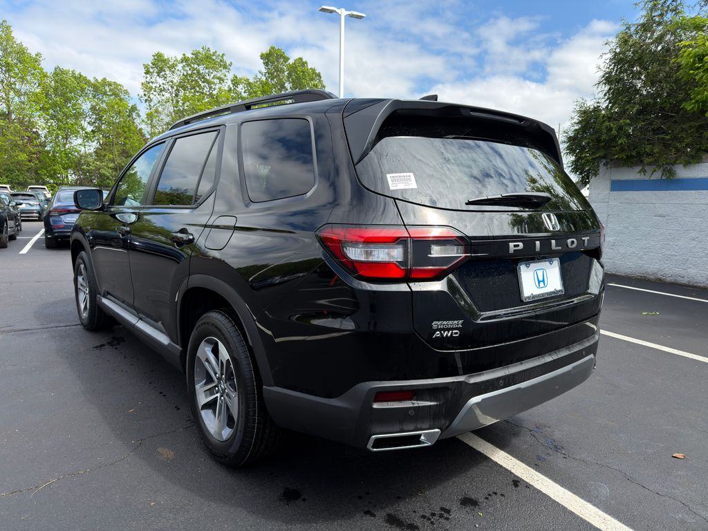 Thumbnail: 2026 Honda Pilot - 3