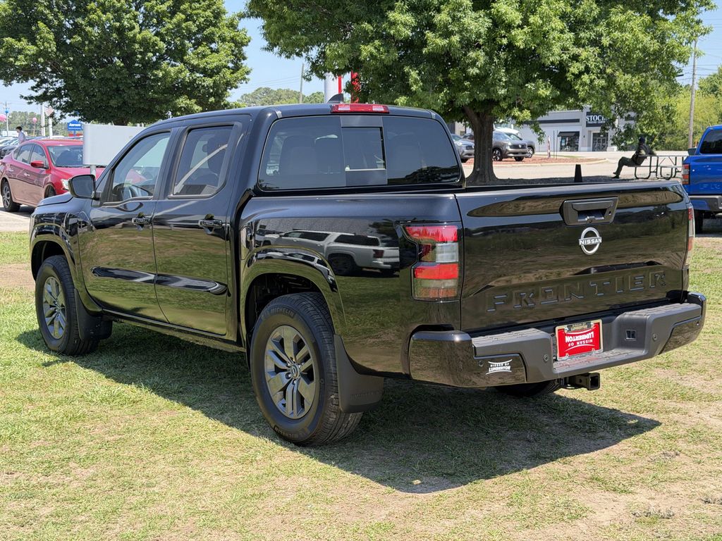 New 2026 Nissan Frontier Truck