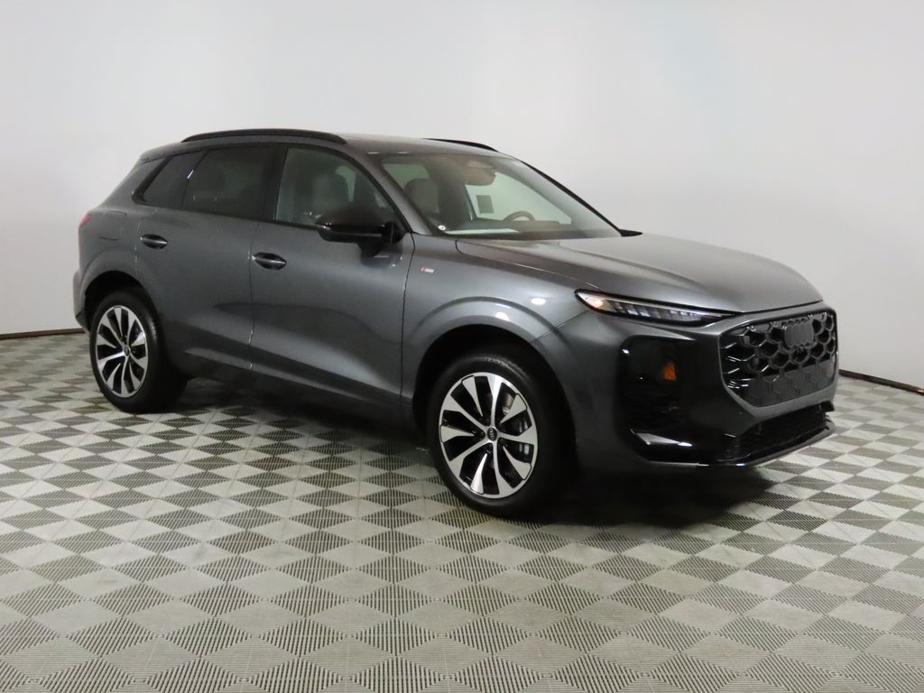 Thumbnail: 2026 Audi Q3 - 7