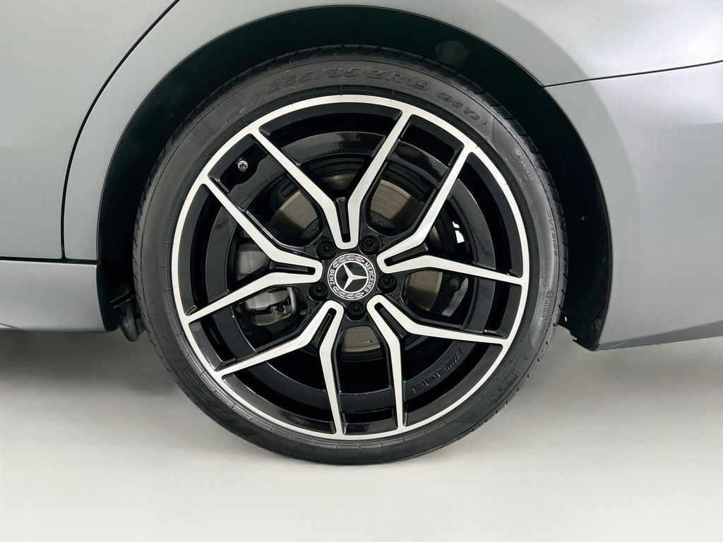 Thumbnail: 2023 Mercedes-Benz C-Class - 29