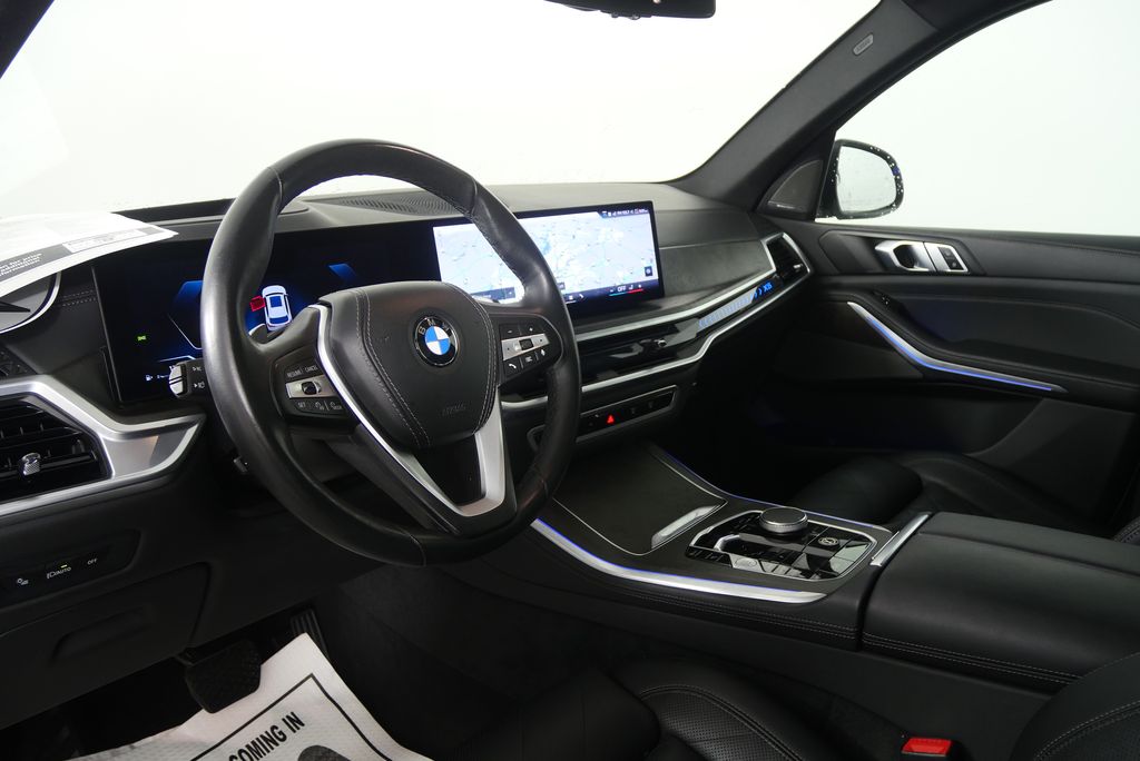 Thumbnail: 2024 BMW X5 - 13