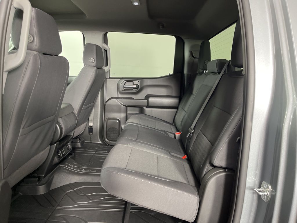 Thumbnail: 2026 Chevrolet Silverado 1500 - 22