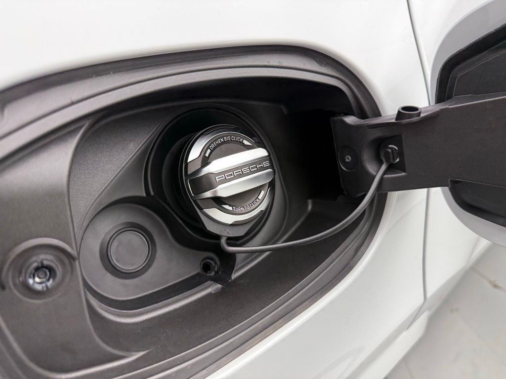 Thumbnail: 2026 Porsche  - 31