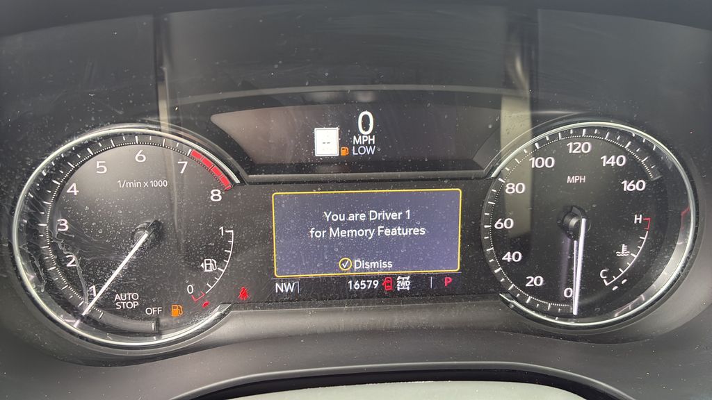 used 2022 Cadillac XT6 car, priced at $35,950