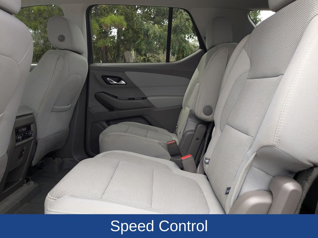 2020 Chevrolet Traverse FWD LT Cloth