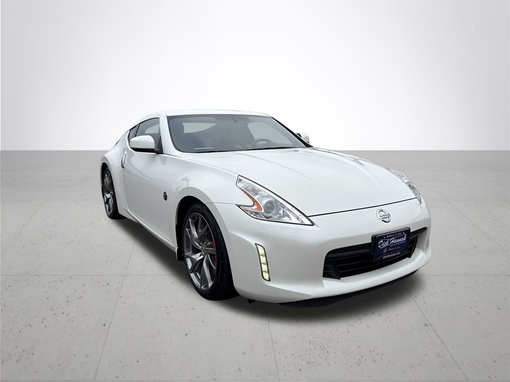 2017 Nissan 370Z Sport