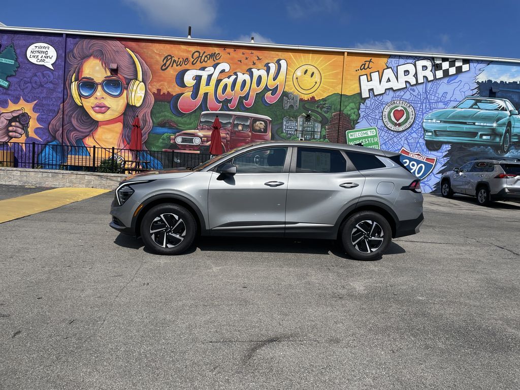 Used 2025 Kia Sportage Hybrid SUV
