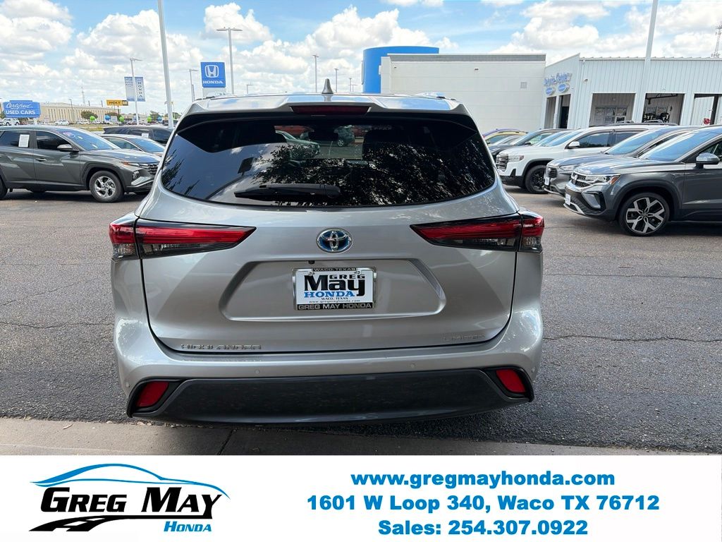 2022 Toyota Highlander Hybrid Limited - 6