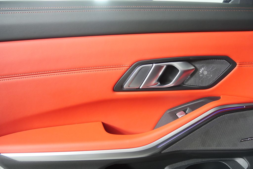 Thumbnail: 2025 BMW M3 - 19