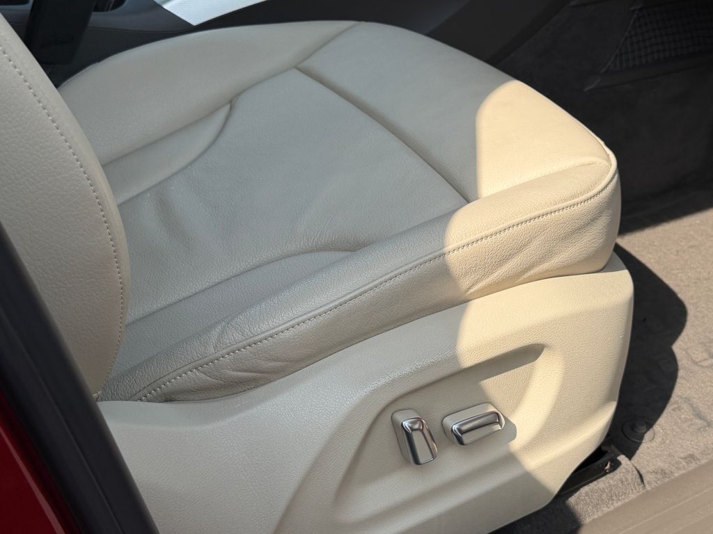Thumbnail: 2015 Audi Q5 - 11