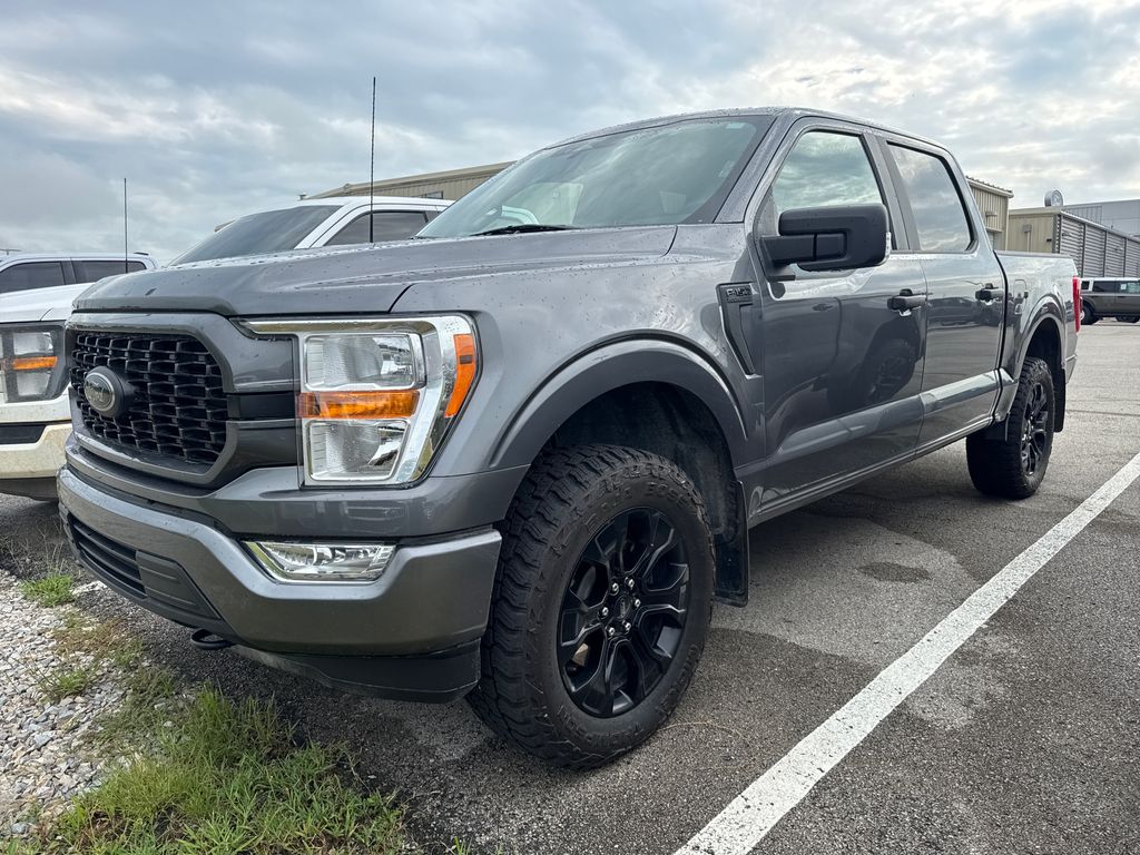 2022 Ford F-150 XL SuperCrew 4WD