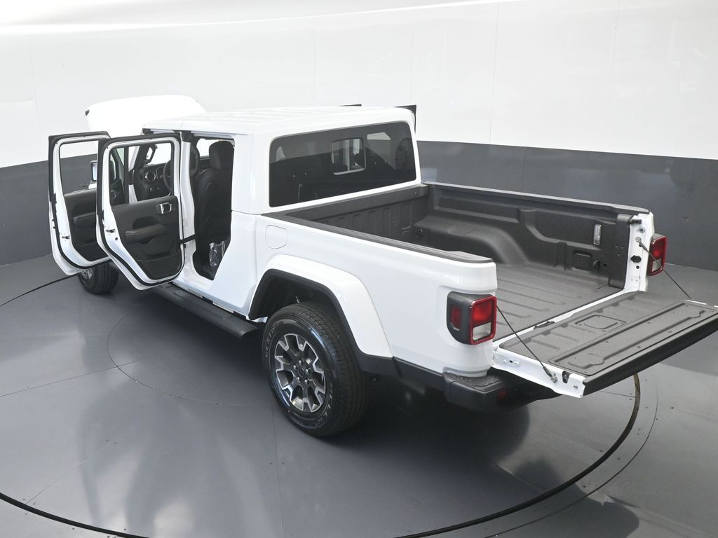 New 2026 Bright White Clearcoat Jeep Sahara image 62