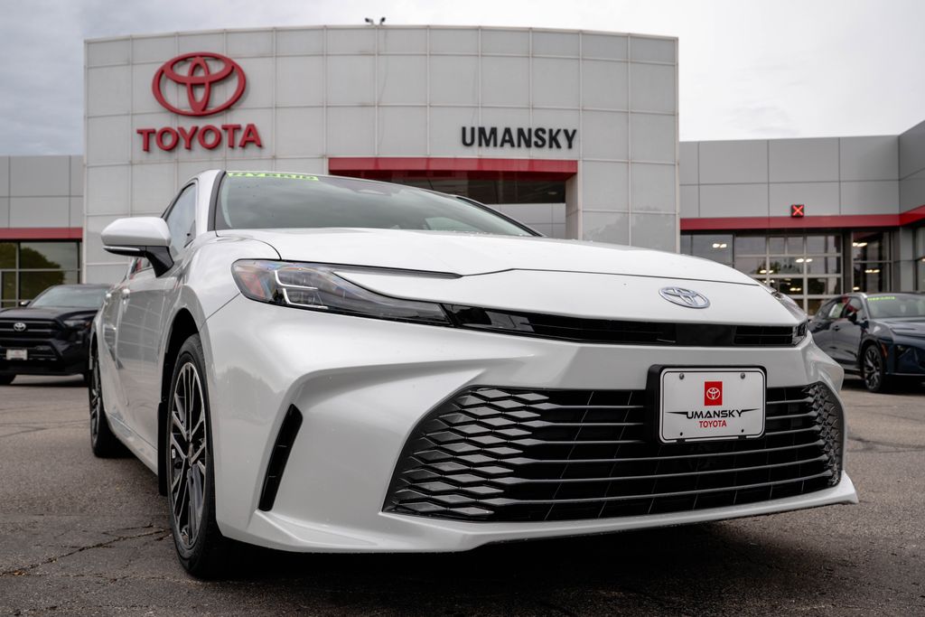 2026 Toyota Camry photo 1