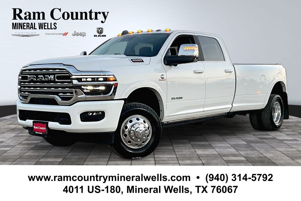 Bright White Clearcoat 2025 RAM 3500 Pickup Truck Four-Wheel Drive 8-Speed Automatic
