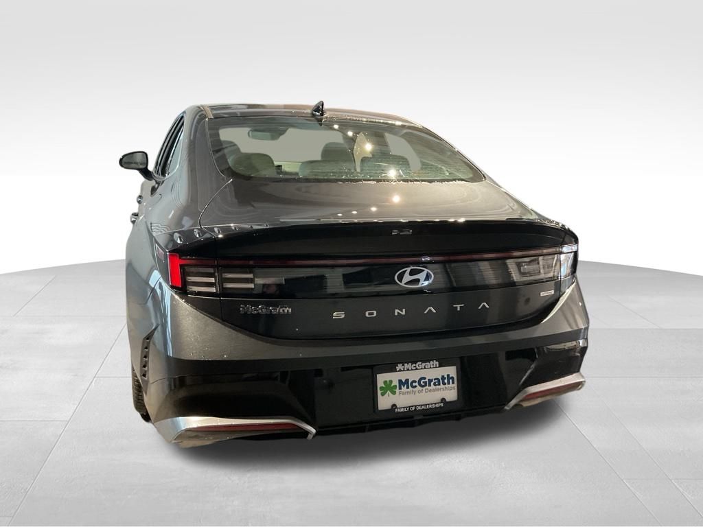 New 2026 Gray Hyundai SEL Sport image 3