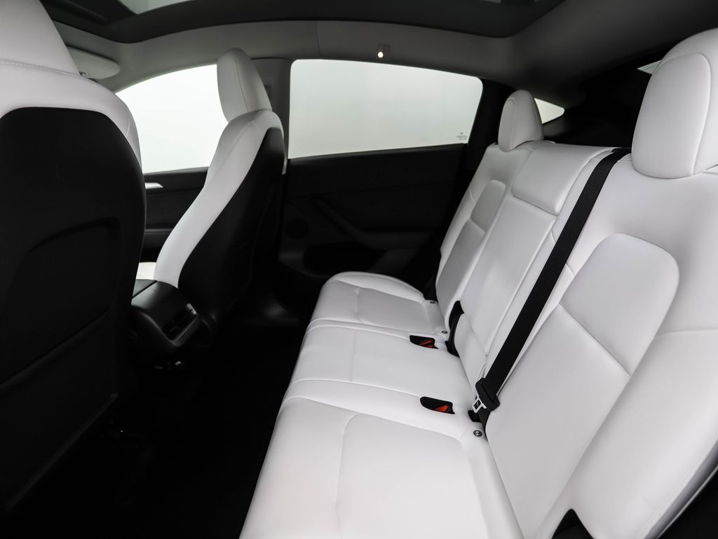 Thumbnail: 2024 Tesla Model Y - 19