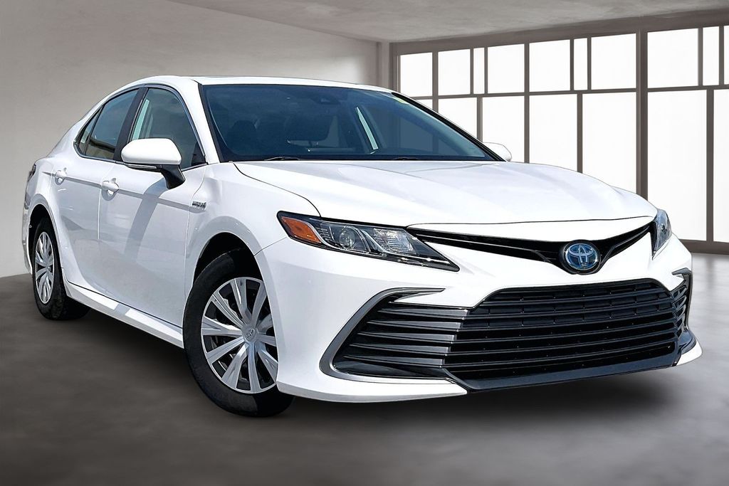 Used 2021 Toyota Camry Hybrid Sedan