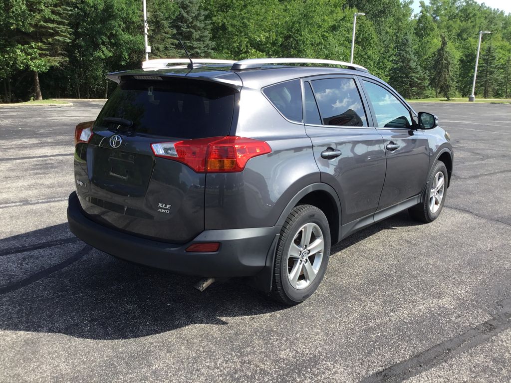 Thumbnail: 2015 Toyota RAV4 - 5