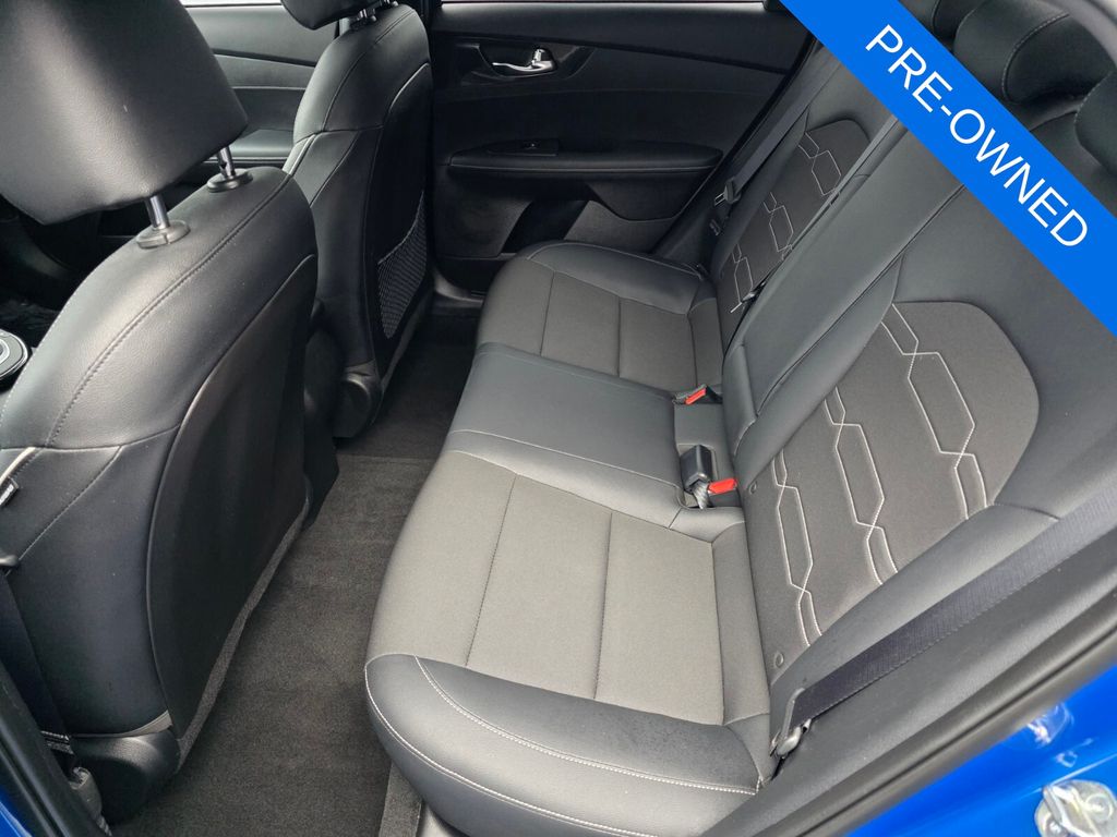 Used 2023 Blue Kia GT-Line image 14