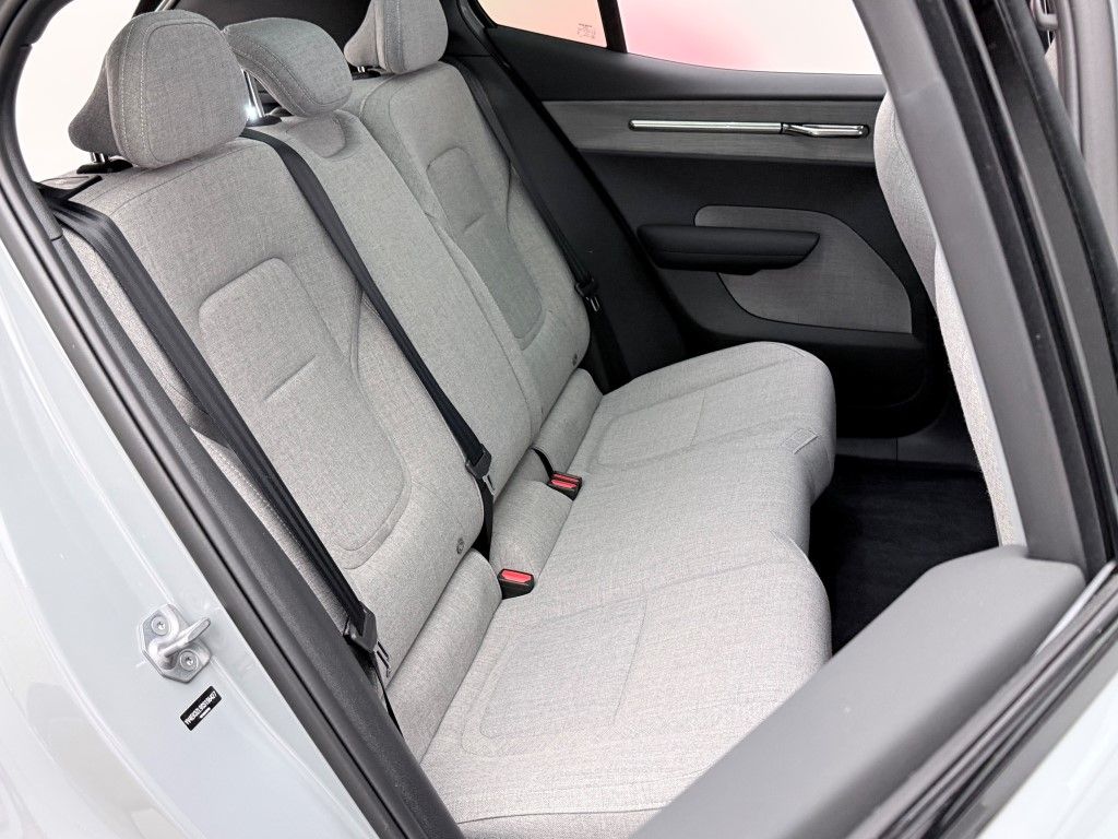 Thumbnail: 2025 Volvo EX30 - 26